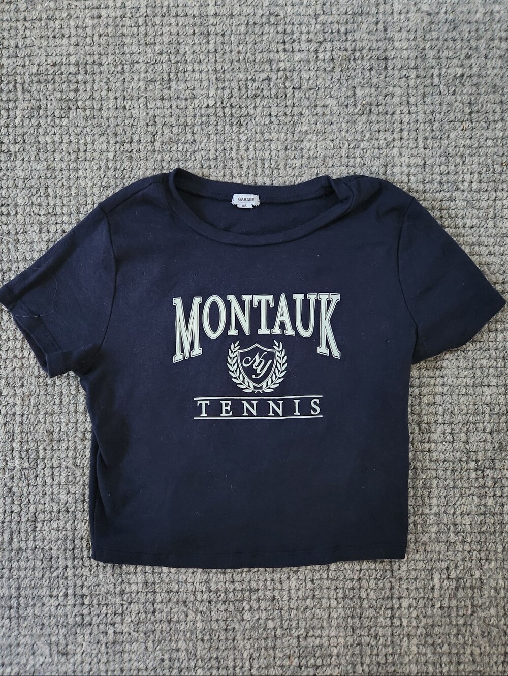 Garage Womens Navy Montauk Tennis Graphic Cropped Tee, NWOT